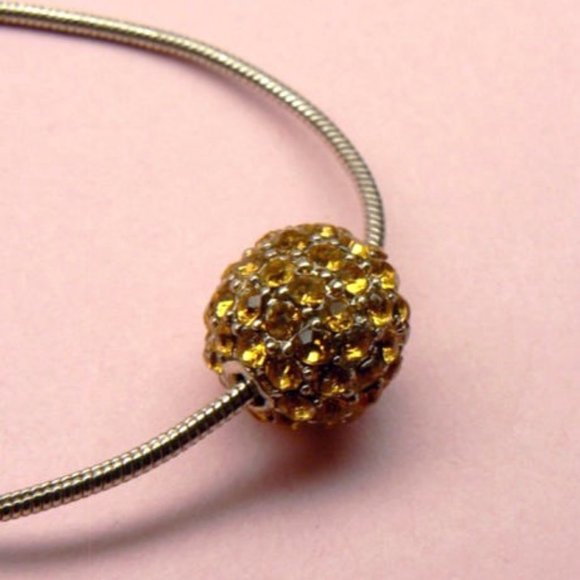 EXPRESSION Real Crystal Ball Necklace - Picture 1 of 3